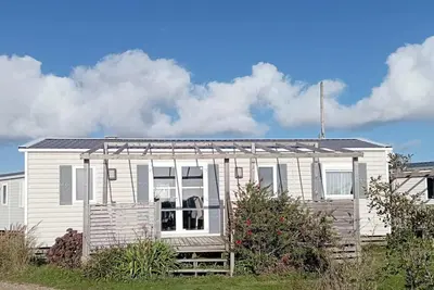 Image de Mobil-home tout confort bord de plage