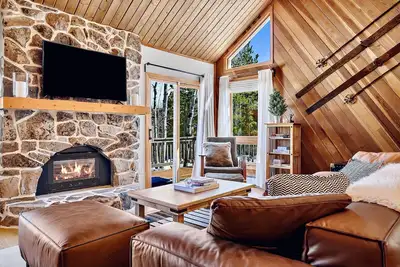 Image de Rustic chalet near skiing & trails