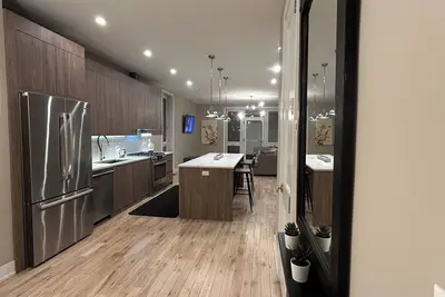 Image de Spacious 3-bedroom apartment in excellent Chicago neighborhood