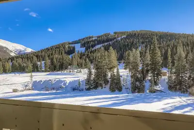 Image de Closest to Green Acres Lift, 2br, Heated Pool, Fireplace