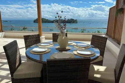 Image de Sky and sea luxury apartment/ elevator and swimming pool/ view of Samana bay