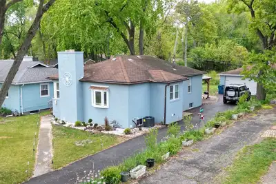 Image de A quaint coastal luxury getaway.