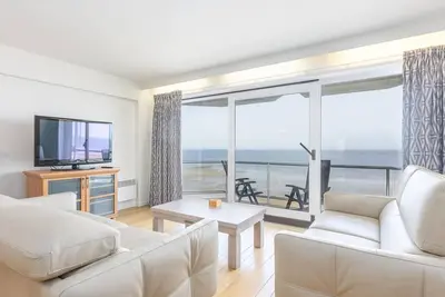 Image de Appartement avec 2 chambres et vue sur la mer