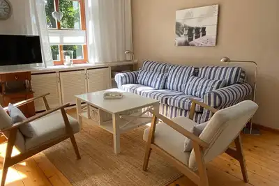 Image de Idyllic vacation apartment nature, fireplace, peace & North Sea - Alte Schule Süllwarden