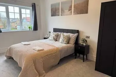 Image de Beautiful 5 Bed House - Close to Windsor Castle!