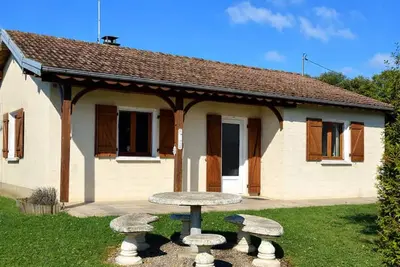 Image de Maison de Charme à Venisey - Calme et Animaux Admis