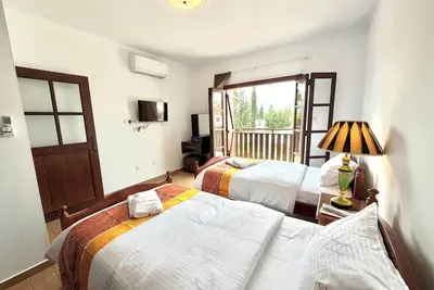 Image de Villa Encanto - Private Heated Swimming Pool