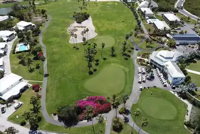Image de Green Acres - Scenic views of The Royal Turks and Caicos Golf Course