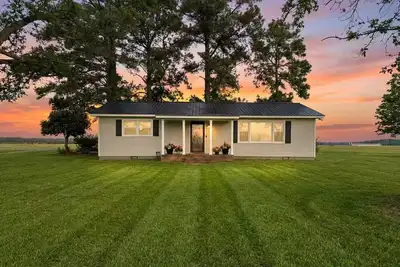 Image de Pa's House Country Getaway on 350 acres