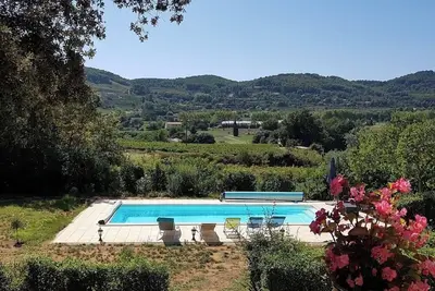 Image de Promotion: Magnifique Maison + Piscine -  8 Chambres - 14 Personnes - PRÈS Mer