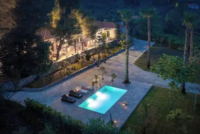 Image de Astarte Villas - The Pine Tree Villa with Pool