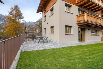 Image de Maison de vacances « Mortirolo Bormio » avec jardin privé, balcon et Wi-Fi