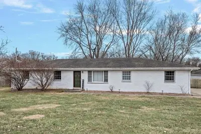 Peaceful Spaulding Orchard Home