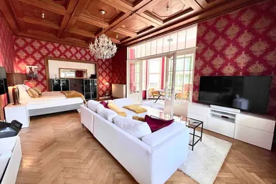 Image de Vivez comme dans un palais – Belle-Étage exclusive avec véranda, jardin d’hiver et jacuzzi