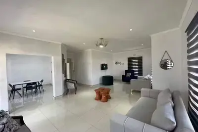 Image de Sigma Court Apartment 5, Private room in townhouse in Lilongwe, Malawi