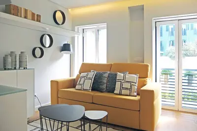 Image de Appartement « Brand New Estrela Stylish Flat » avec Wi-Fi et climatisation