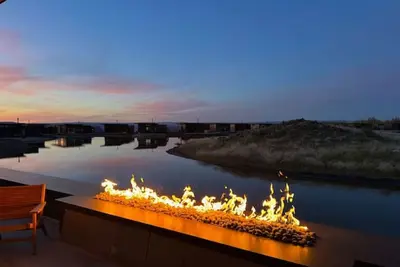 Image de Rustic Elegance at the Gorge