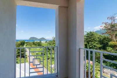 Image de Spacious 15-bedroom hotel in gorgeous Portsmouth with Ac