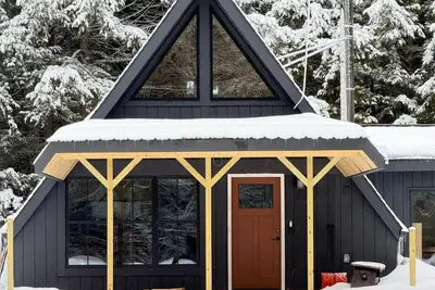 Modern Rustic A-Frame Cabin near Hunter & Windham