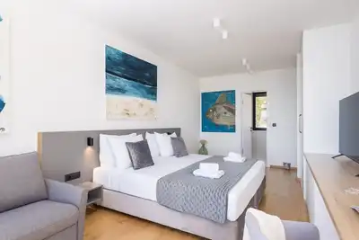 Image de Breathtaking Villa Vis Five Bedroom Villa with the Pool