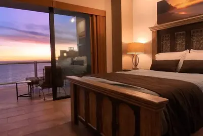 Image de Beachfront Bliss: Ocean View 3br at Las Palomas with Pool, Beach Access, & Golf