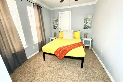 Image de Fern & Forge 1 block from Elmer Thomas Park