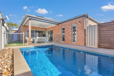 Image de Walk to the Murray River, Moama Bowling Club, restaurants, cafes and Echuca.