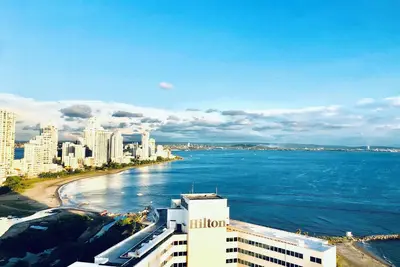 Image de SkyLaguito Ocean View 20 - Hilton District