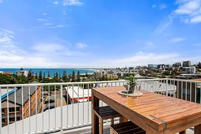 Image de Ocean Breeze Unit 12, 42 King Street, Kings Beach