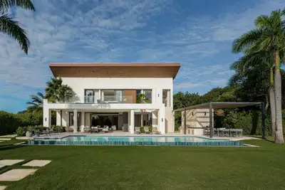 Image de Lagos 28 - Modern villa with amazing lake views