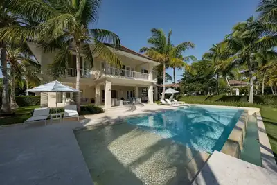 Image de Arrecife 39 - Spacious 5br villa near beach & golf