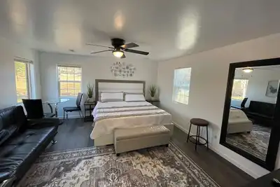 Image de Spacious 4-bedroom house in perfect Greer for your getaway