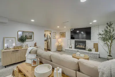 Ski, Hike & Visit Byu: Quiet Getaway in Orem!