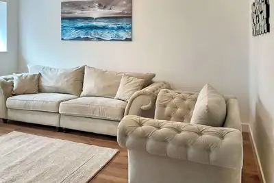 Image de 2 chambres à coucher à Weymouth