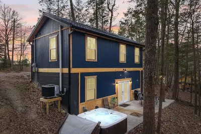 Image de Cloud 9 | Hot Tub Climbing Wall | Heart of Red River Gorge | Sleeps 4