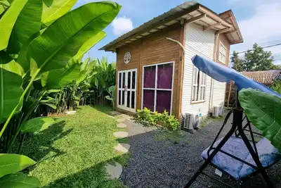 Cloud Studio - Minimalist Wooden Tiny House with Exclusive Private Space