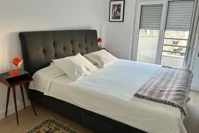 Image de Bright apartment with perfect location in Cacilhas, Almada.