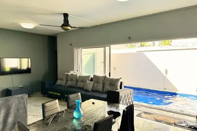 Image de Spacious family-friendly villa near the beach