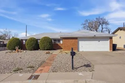 Image de Enjoyable 3-bedroom house with Ac in quaint Albuquerque