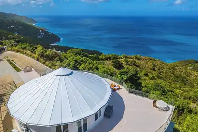 Image de Your private sanctuary and perfect escape suspended above the sea. Your Moment!