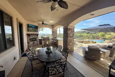 Image de Luxury Wine Country Casita with Extraordinary Ridgetop Views Extensive Amenities