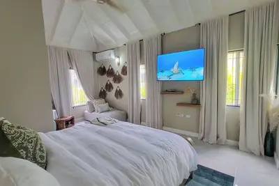 Image de Refined 2br Villa Peaceful Gated Retreat Near Ocho Rios