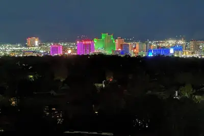 Image de Skyline Downtown View • Near Mt. Rose Skiing