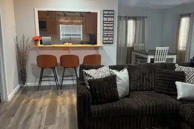 Image de Family-Friendly 3br Home {Sleeps 6+ } Manteca