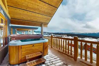 Image de Okanagan - Woodcutter Cabin 16