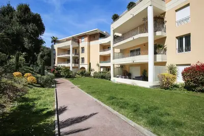 Image de Luxury Valbonne 2 bed Apartment Sleeps 4