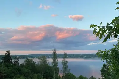 Image de Cozy holiday home with large terrace, fantastic lake view - close to good hiking trails