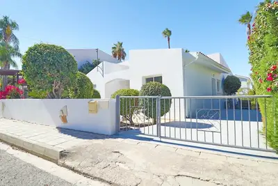 Image de Palm Haven Coral Bay\nPrivate Pool 3\nBR Bungalow