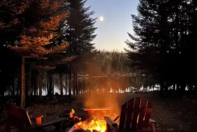 Image de A calm and secluded cottage in the woods. Next to the Bwca!
