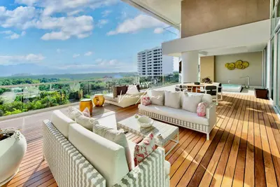 Image de Luxury 5* Oceanfront 3br Grand Luxxe Suite | Balcony, Pools/Beach, Golf & Dining